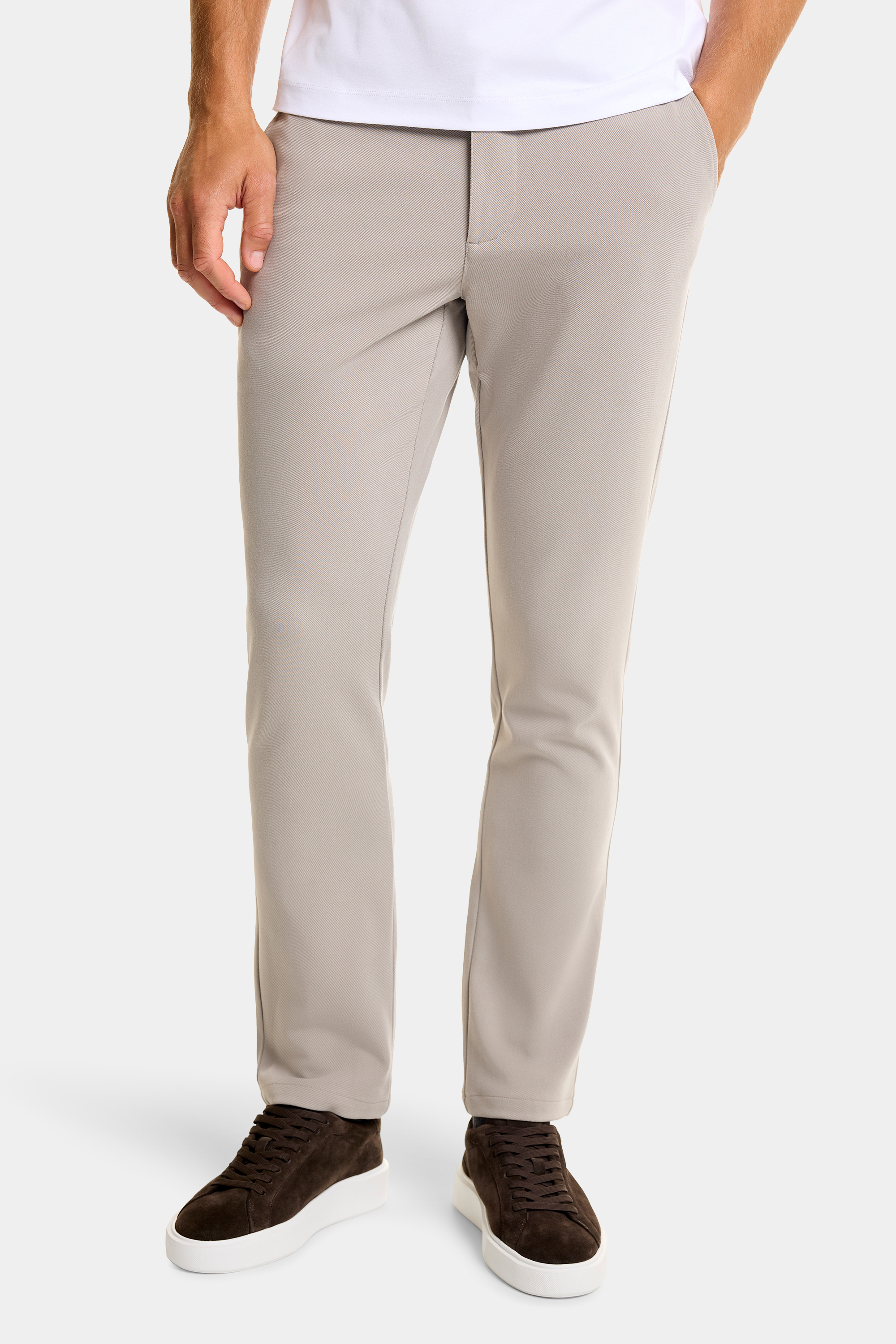 MAÉL | Le severo slim chino