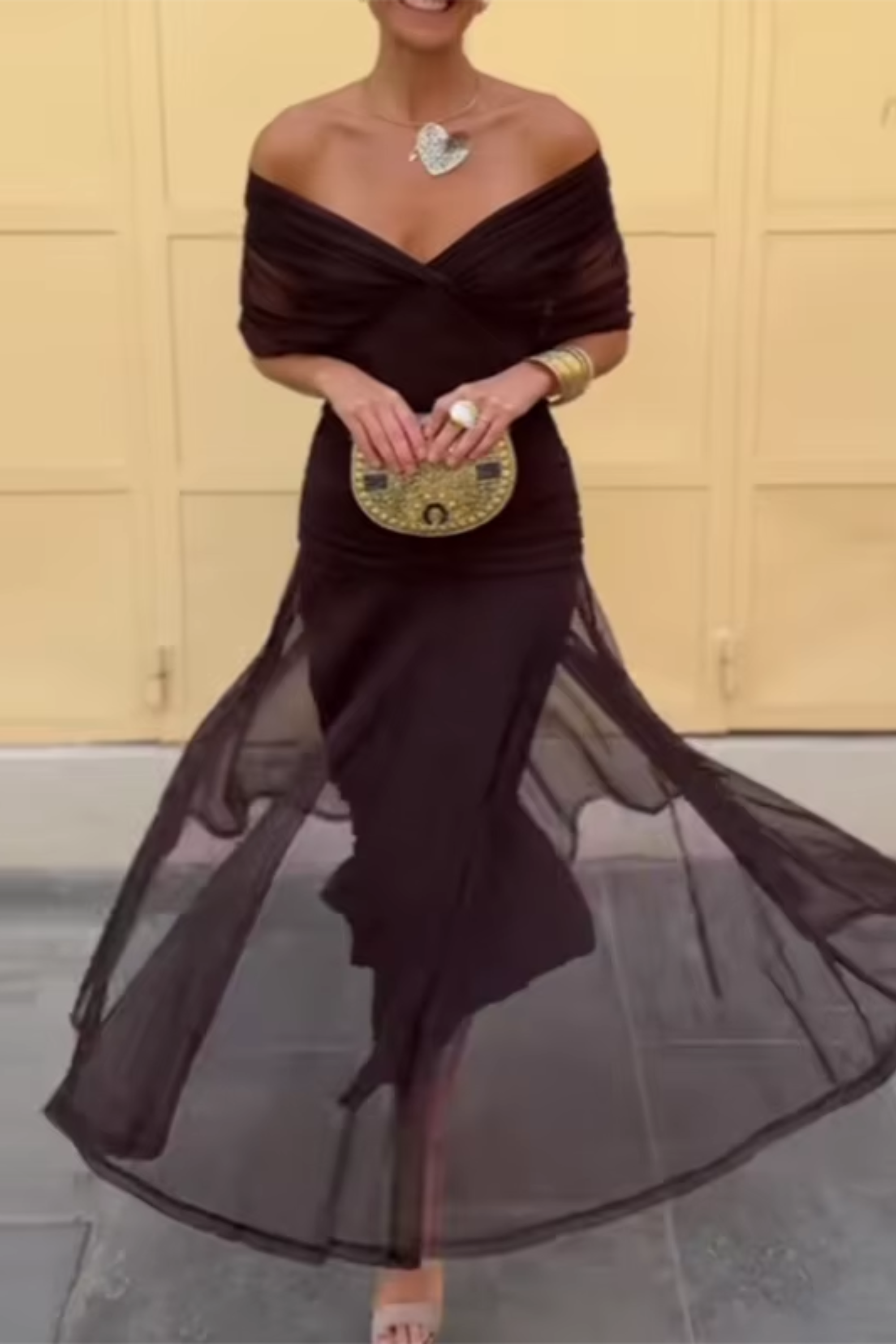 HELENA | Robe Maxi de Fête Élégante à Col V