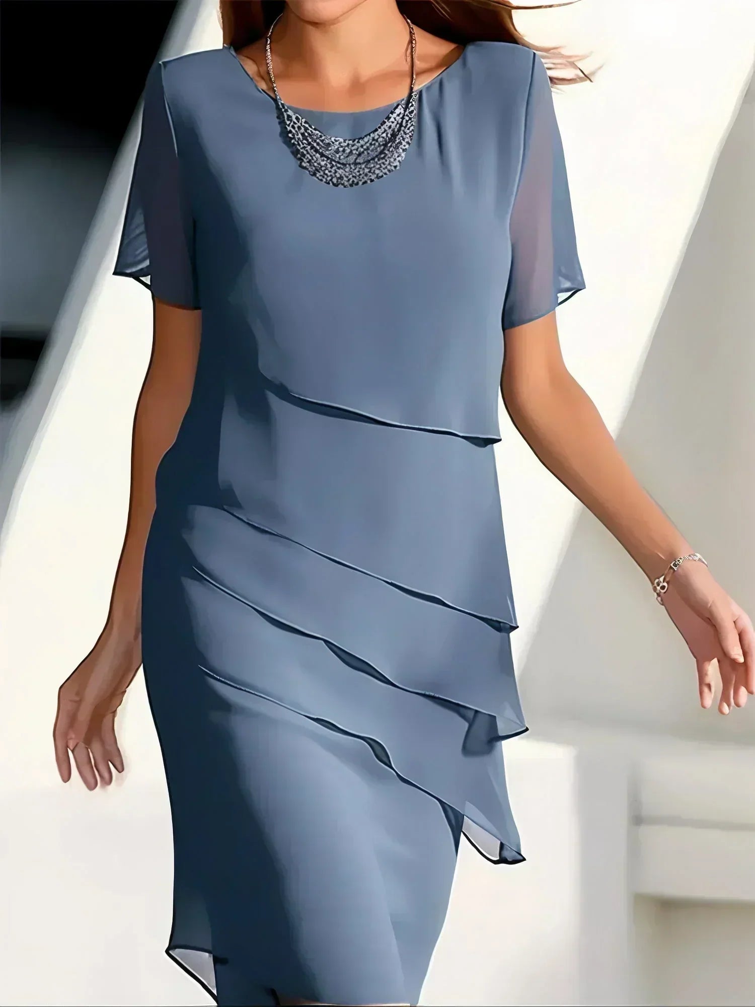 INÈS | Robe Midi Luxueuse à Épaisseurs
