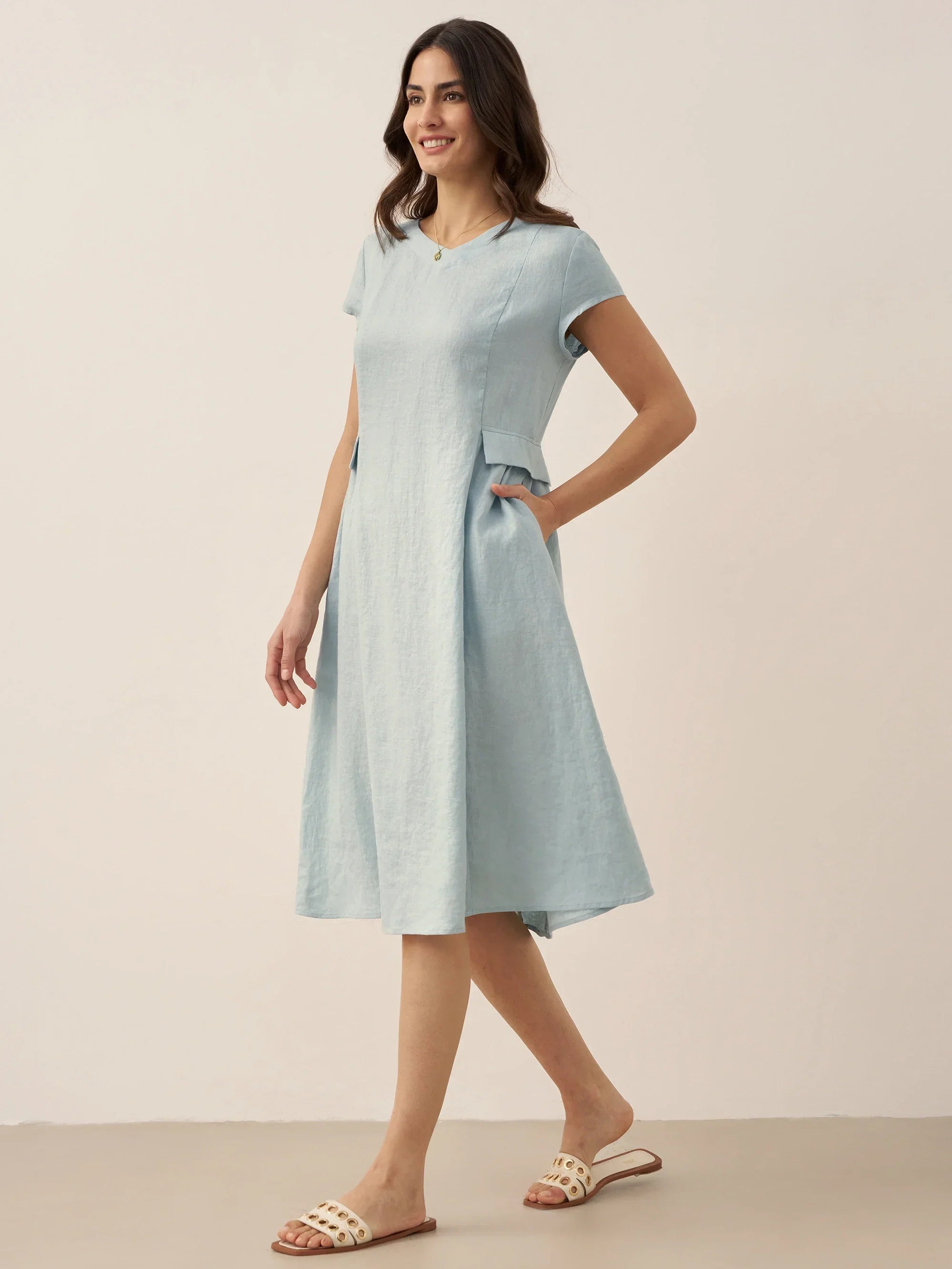 EMMA_Robe-bleu-vue-de-côté