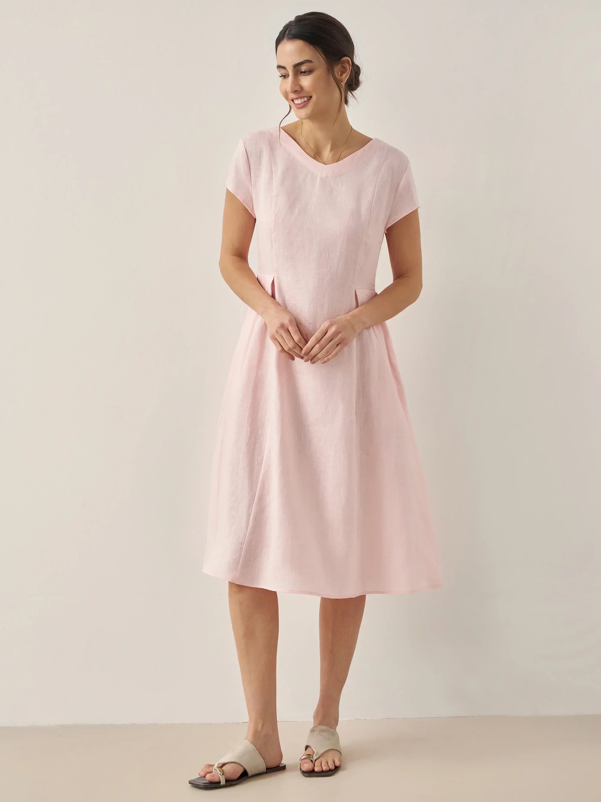 EMMA_Robe-rose-vue-de-face