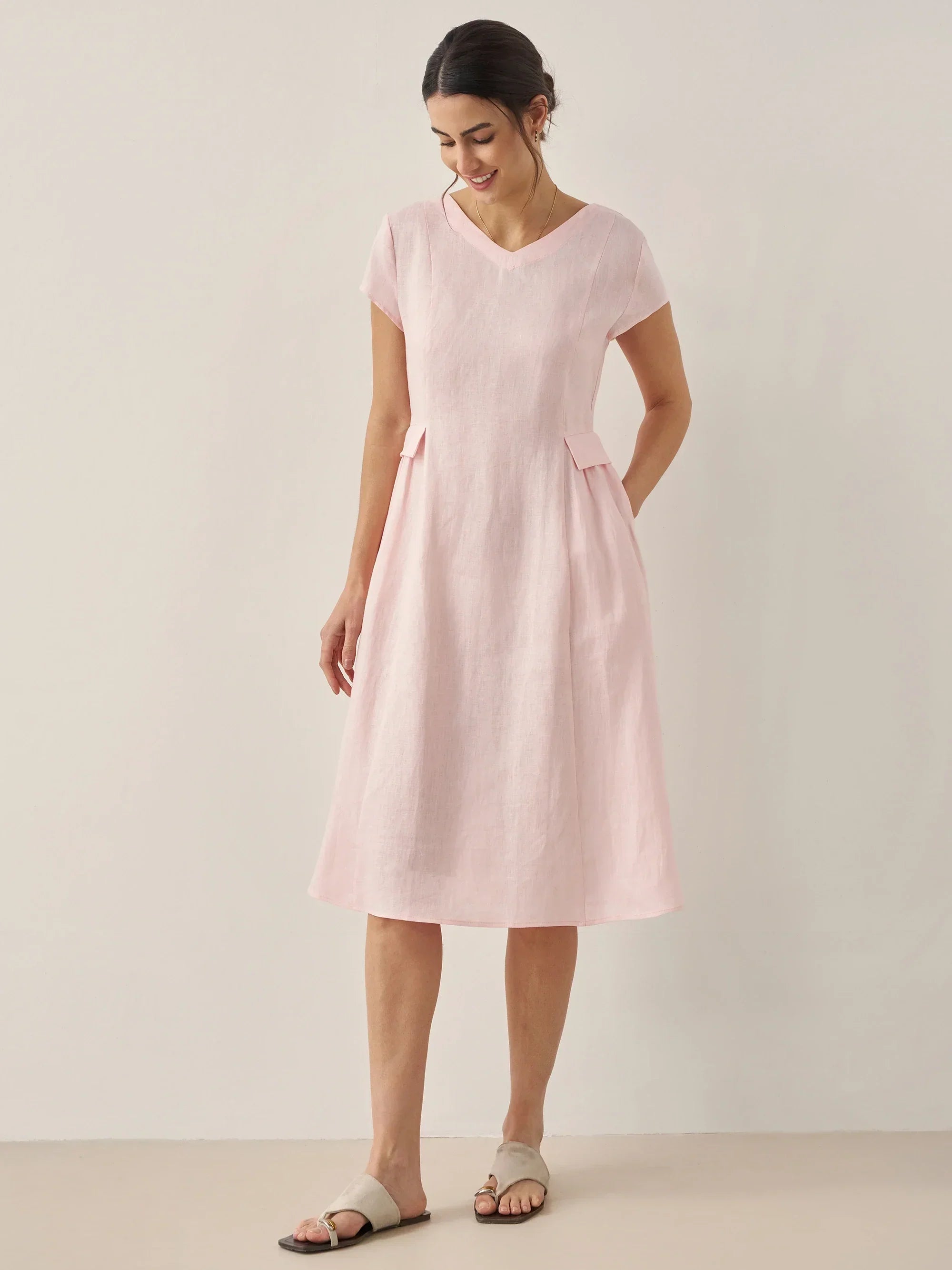 EMMA_Robe-rose-vue-de-face