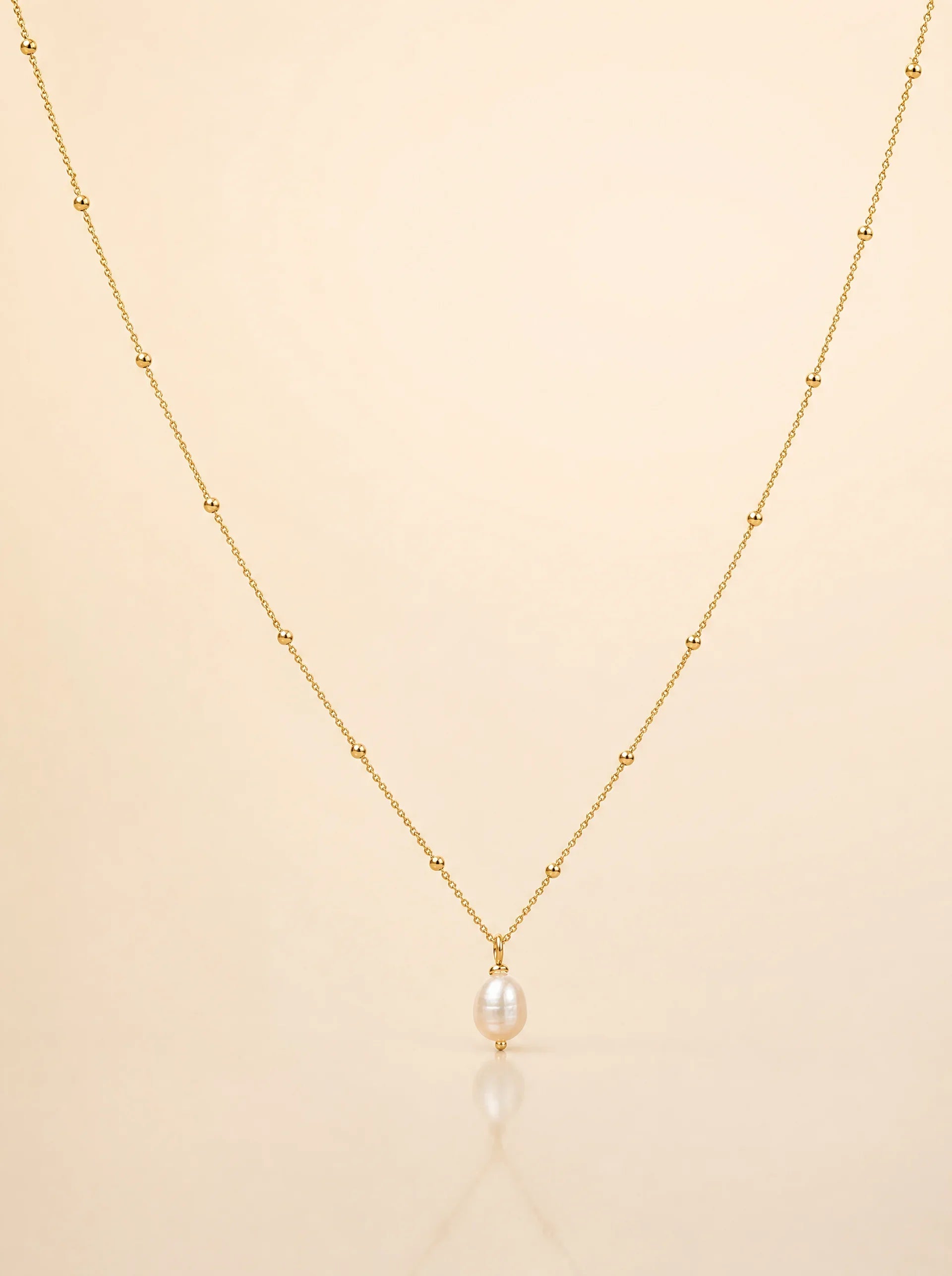 Megan | Frans  Collier de perles